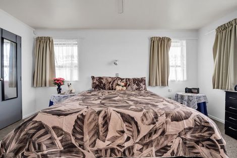 Photo of property in 2 Arohanui Street, Huntly, 3700