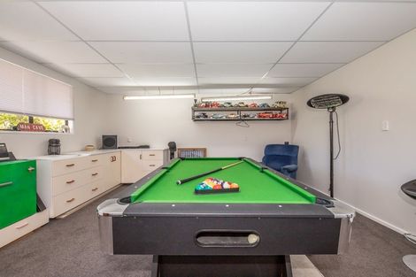 Photo of property in 92 Henley Street, Westport, 7825