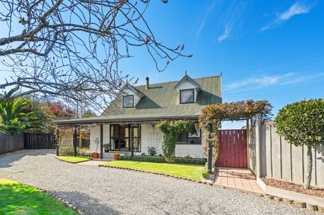 Photo of property in 16 John Street, Rolleston, 7614