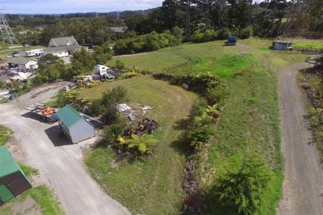 Photo of property in 103 Oraha Road, Kumeu, 0892