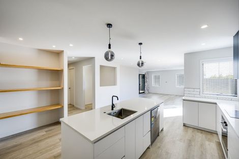 Photo of property in 24 Aspiring Drive, Poraiti, Napier, 4112