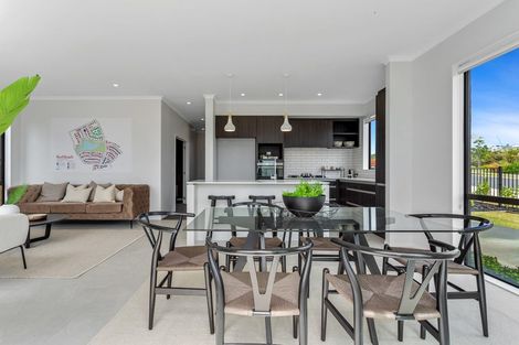 Photo of property in 1 Koura Drive, Red Beach, 0932