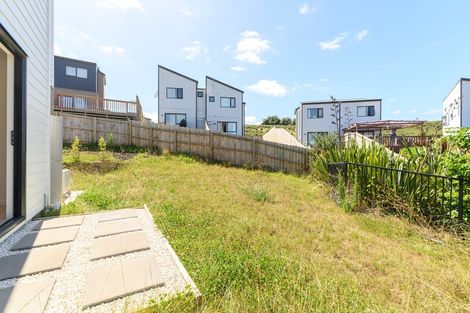 Photo of property in 7 Heketara Place, Papakura, 2110