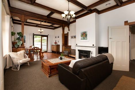 Photo of property in 3 Matthew Street, Waipawa, 4210