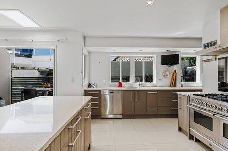 Photo of property in 3b Prince Avenue, Mount Maunganui, 3116