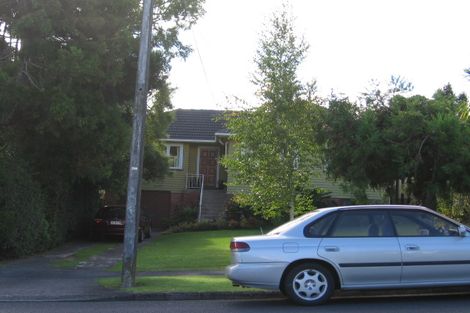 Photo of property in 17 Gloria Avenue, Te Atatu Peninsula, Auckland, 0610