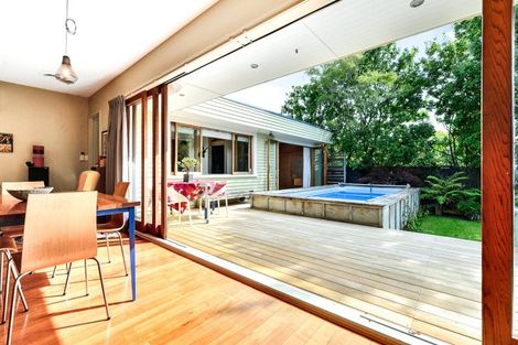 Photo of property in 7 Myrtle Street, Hamilton East, Hamilton, 3216