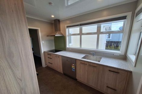 Photo of property in 21 Worcester Street, West End, Palmerston North, 4410