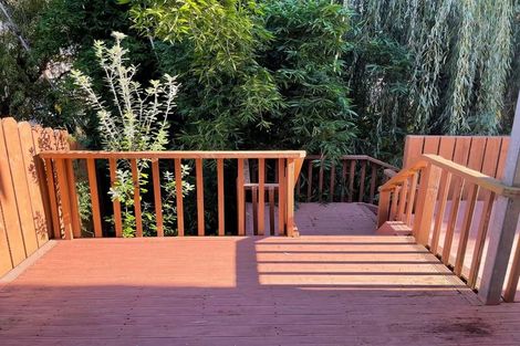 Photo of property in 1/329 Pakuranga Road, Pakuranga Heights, Auckland, 2010