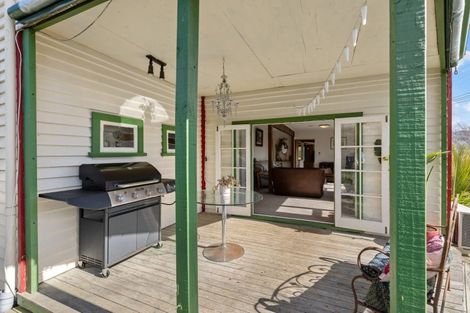 Photo of property in 124 Marine Drive, Diamond Harbour,  8971