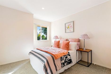Photo of property in 57 Kingdale Road, Henderson, Auckland, 0610