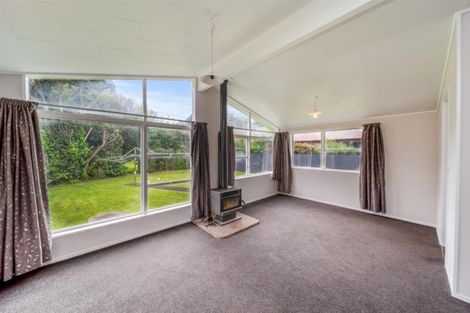 Photo of property in 21 Manawapou Road, Hawera, 4610