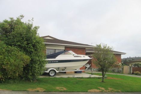 Photo of property in 14 Exploration Way, Whitby, Porirua, 5024