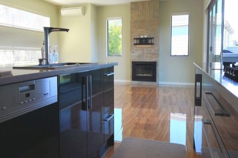 Photo of property in 26 Remuremu Street, Long Bay, Auckland, 0630