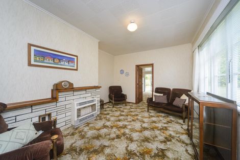 Photo of property in 6 Moheke Avenue, Roslyn, Palmerston North, 4414