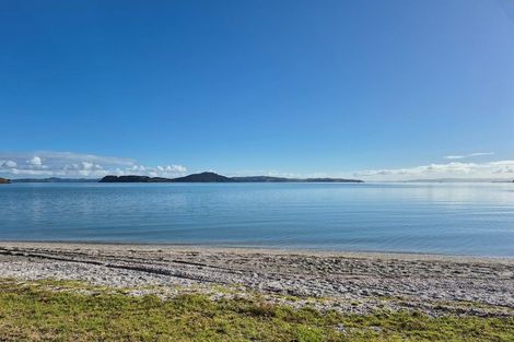 Photo of property in 33 Mataikokako Loop, Kawakawa Bay, 2585
