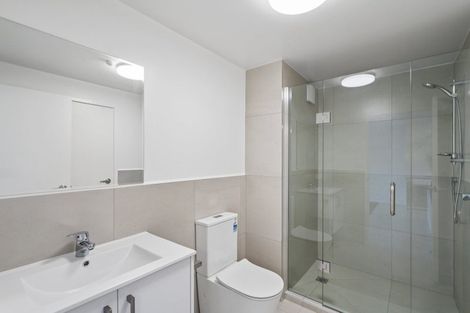 Photo of property in 1b/4045 Great North Road, Glen Eden, Auckland, 0602