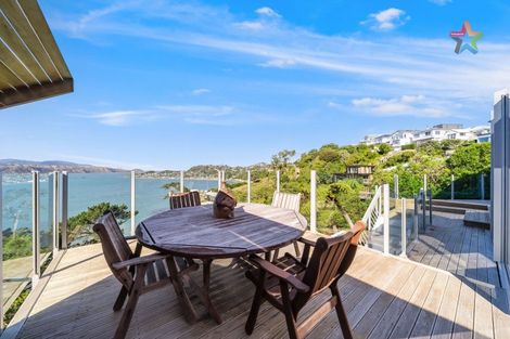 Photo of property in 26a Tai Paku Paku Road, Karaka Bays, Wellington, 6022