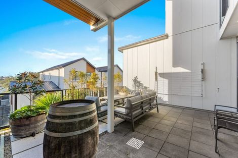Photo of property in 4 Marine Parade, Hobsonville, Auckland, 0616