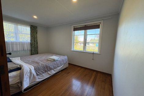 Photo of property in 30 Broadway Street, Martinborough, 5711