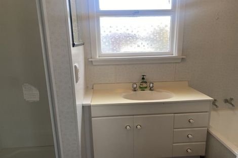 Photo of property in 5 Prestons Road, Redwood, Christchurch, 8051