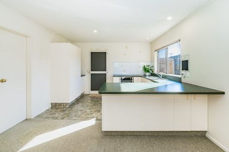 Photo of property in 42 Arawhata Road, Paraparaumu, 5032