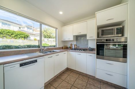 Photo of property in 12 Lanyon Place, Whitby, Porirua, 5024
