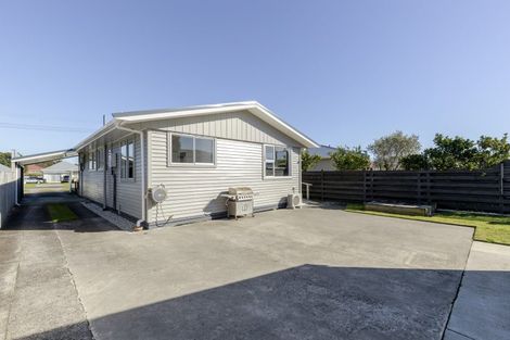 Photo of property in 4a Blake Street, Waitara, 4320