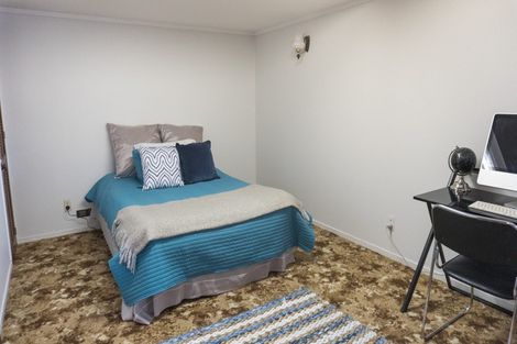 Photo of property in 5 Findhorn Place, Papakowhai, Porirua, 5024