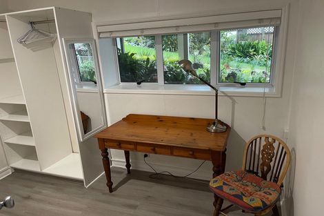Photo of property in 6 Judkins Crescent, Cockle Bay, Auckland, 2014