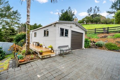 Photo of property in 130 Awaroa River Road, Abbey Caves, Whangarei, 0110