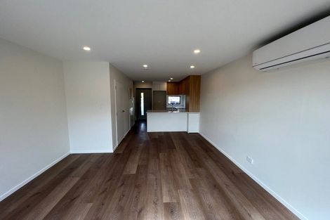 Photo of property in 33 Jabuka Street, Glen Eden, Auckland, 0602