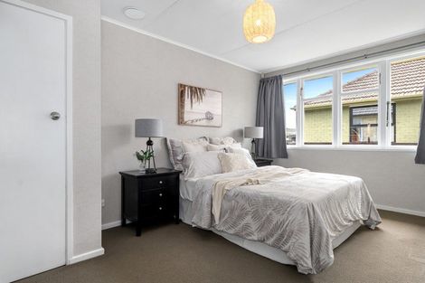 Photo of property in 2/935 Cameron Road, Gate Pa, Tauranga, 3112