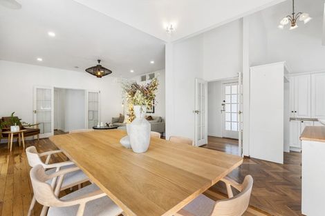 Photo of property in 2/40a Norwood Road, Bayswater, Auckland, 0622