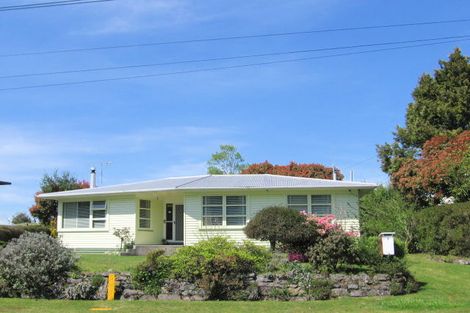 Photo of property in 5 Nairn Road, Mangakakahi, Rotorua, 3015