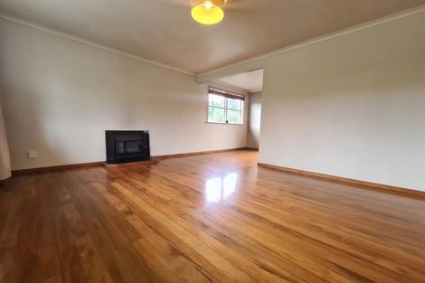 Photo of property in 20 Hartley Terrace, Massey, Auckland, 0614