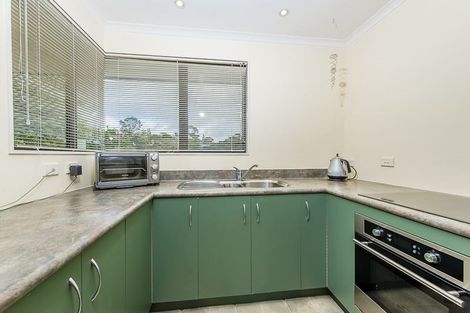 Photo of property in 36 Hewlett Road, Massey, Auckland, 0614