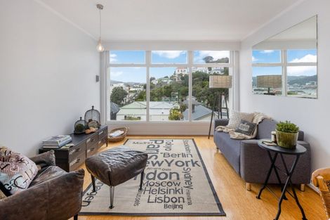 Photo of property in 22/4f Claremont Grove, Mount Victoria, Wellington, 6011
