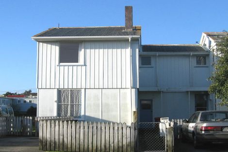 Photo of property in 12 Hazard Grove, Cannons Creek, Porirua, 5024