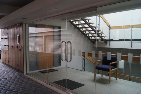 Photo of property in 9u4 Wilkinson Street, Oriental Bay, Wellington, 6011