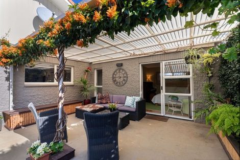 Photo of property in 10 Revell Court, Pukekohe, 2120