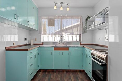 Photo of property in 1 Mary Henry Place, Whakatane, 3120