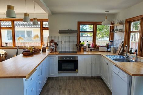 Photo of property in 85 Baker Street, New Brighton, Christchurch, 8083