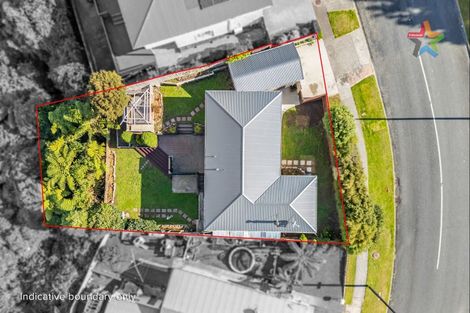 Photo of property in 127 Holborn Drive, Stokes Valley, Lower Hutt, 5019