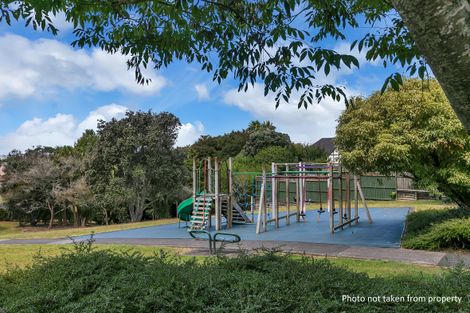 Photo of property in 38 Sailfish Drive, West Harbour, Auckland, 0618