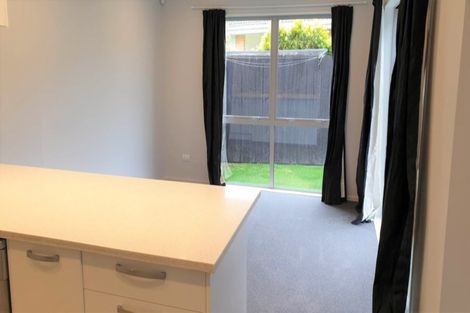 Photo of property in 11u2 Crosher Place, Silverdale, Hamilton, 3216