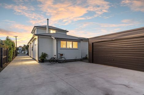 Photo of property in 64 Jeffreys Road, Fendalton, Christchurch, 8052