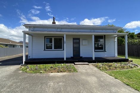 Photo of property in 207 High Street, Dannevirke, 4930