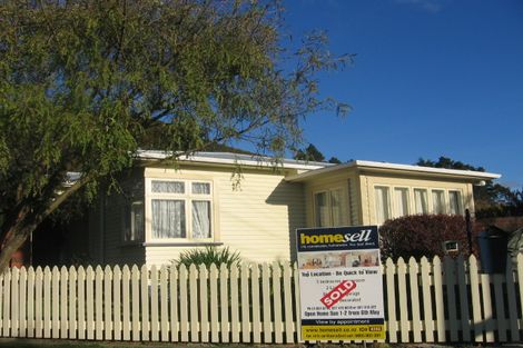 Photo of property in 34 Burnside Street, Waterloo, Lower Hutt, 5011