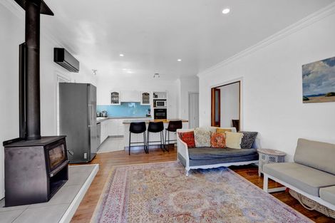 Photo of property in 58 Atkinson Road, Hurworth, New Plymouth, 4371